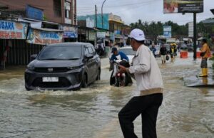 Jalan Raya Kalipucang–Pangandaran Lumpuh Akibat Banjir