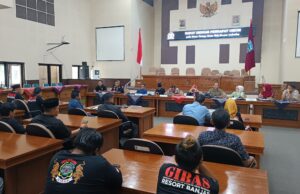 Terkait Santunan Kematian Rp 187 Juta, Massa Gibas dan Posnu Geruduk DPRD Kota Banjar