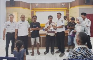 Dinsos Kota Banjar Salurkan Bansos Tunai untuk 223 KPM di Kelurahan Hegarsari