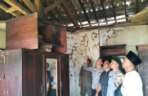Polres Banjar Siapkan Renovasi Rumah Warga Sukamukti yang Nyaris Roboh, Kapolres Turunkan Tim Survei