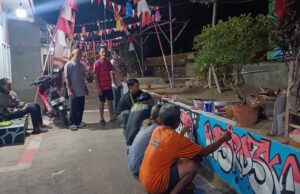 Warga Parungsari Kota Banjar Sambut HUT RI ke-81 dengan Mural dan Hiasan Merah Putih